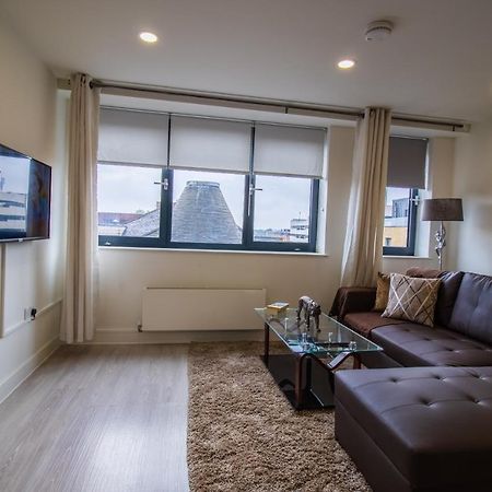 Virexxa Bedford Centre - Executive Suite - 2Bed Flat With Free Parking & Gym Exterior foto